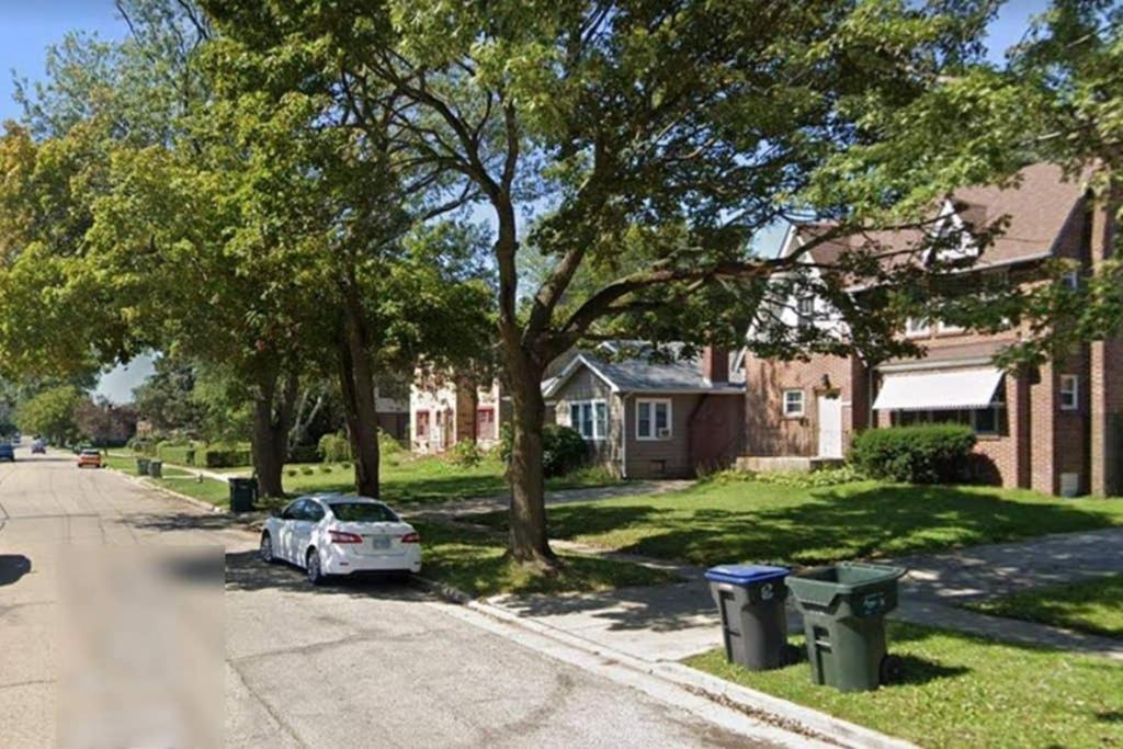2 Bedroom Apt Near Great Lakes Naval Base And 6 Flags Waukegan Ngoại thất bức ảnh